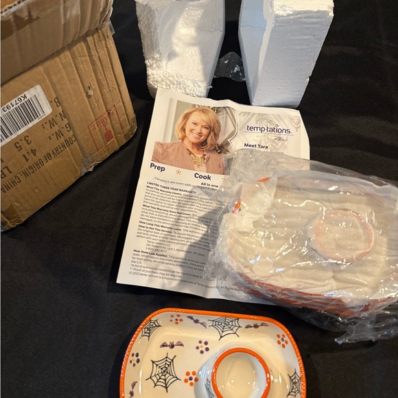 New Temptations by Tara Halloween Boofetti Seasonal Ceramic Snack Trays Set 4 - Picture 1 of 3